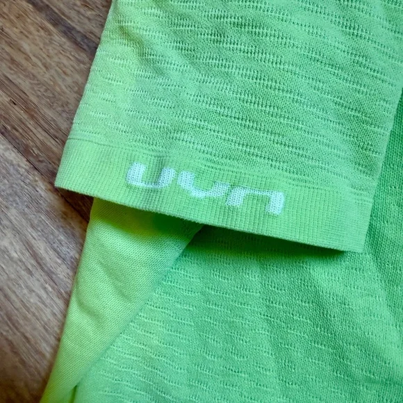 UYN- Brand New Runners Shirt - Picture 3 of 9